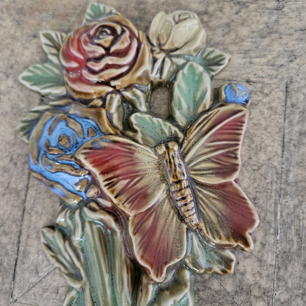 Butterfly 🦋 Floral Decoration! - Picture 2 of 8